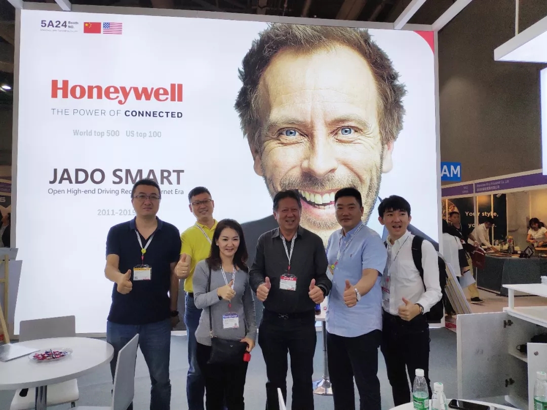 02.webp.jpg 02.webp.jpg